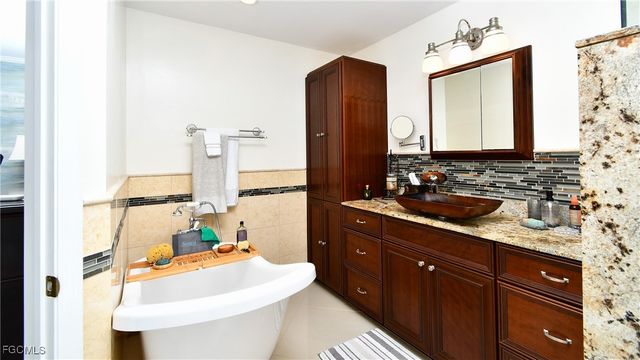 1004 Palmetto AVE, Lehigh Acres, FL 33972