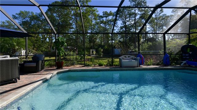 1004 Palmetto AVE, Lehigh Acres, FL 33972