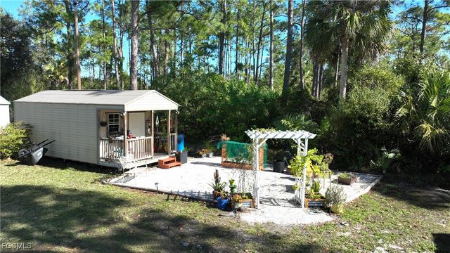 1004 Palmetto AVE, Lehigh Acres, FL 33972