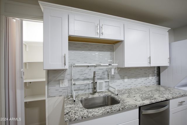 5929 W NANCY Road, Glendale, AZ 85306