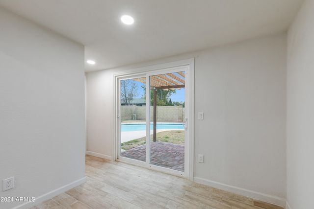 5929 W NANCY Road, Glendale, AZ 85306