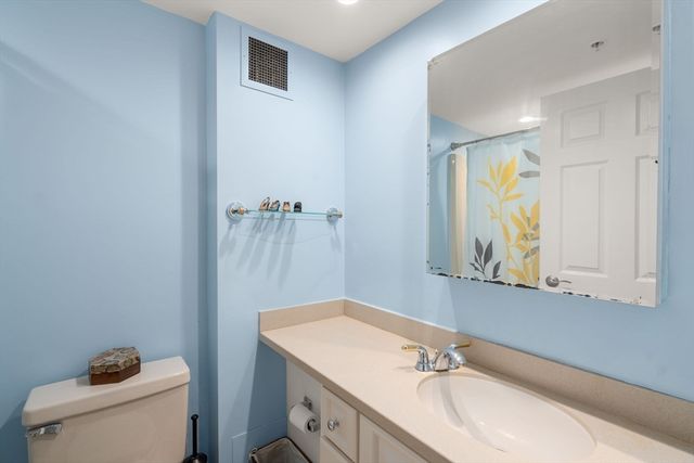 250 Hammond Pond Parkway 705S, Newton, MA 02467