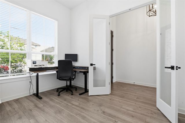 929 Mollie McBride LN, Leander, TX 78641