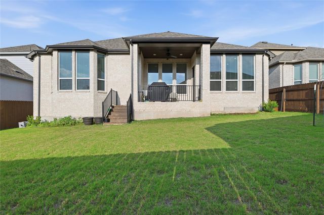 929 Mollie McBride LN, Leander, TX 78641