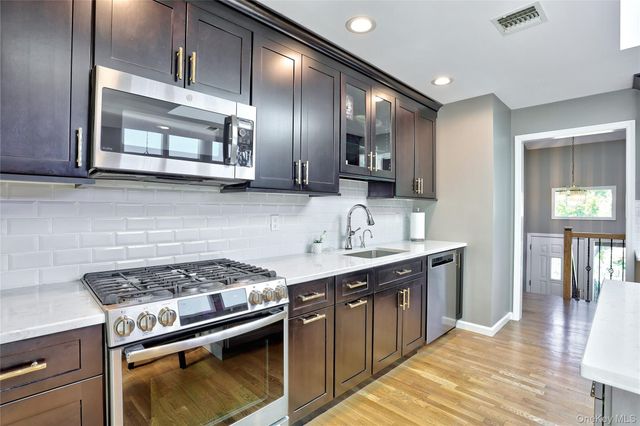 47 Yale Drive, New City, NY 10956