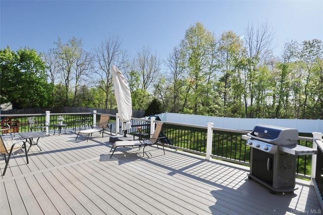 47 Yale Drive, New City, NY 10956