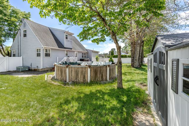 1801 Broadway Boulevard, Toms River, NJ 08757