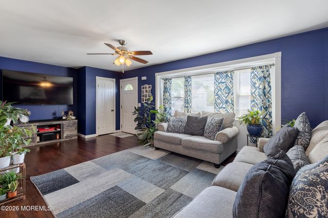 1801 Broadway Boulevard, Toms River, NJ 08757