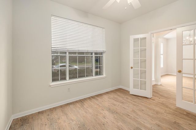 102 Chandler Pointe LOOP, Round Rock, TX 78665