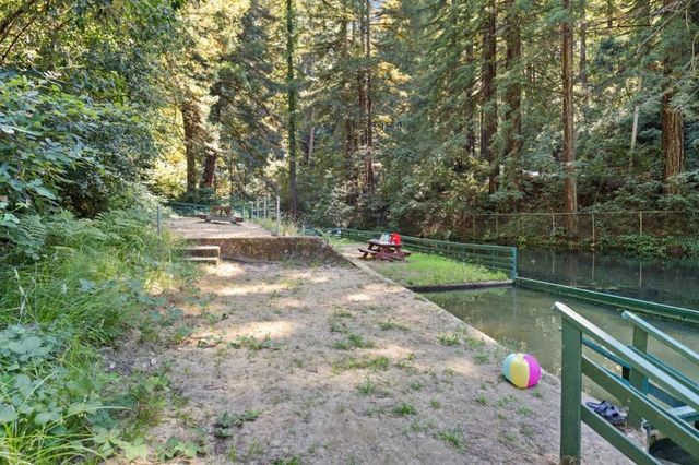 1666 Creek Drive, Felton, CA 95018