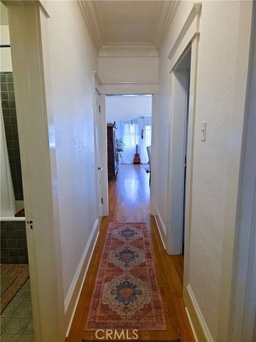 219 Redondo Avenue, Long Beach, CA 90803