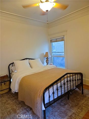 219 Redondo Avenue, Long Beach, CA 90803