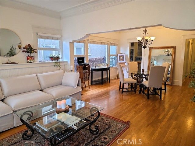 219 Redondo Avenue, Long Beach, CA 90803