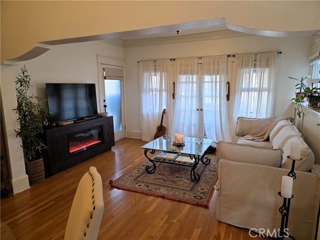 219 Redondo Avenue, Long Beach, CA 90803