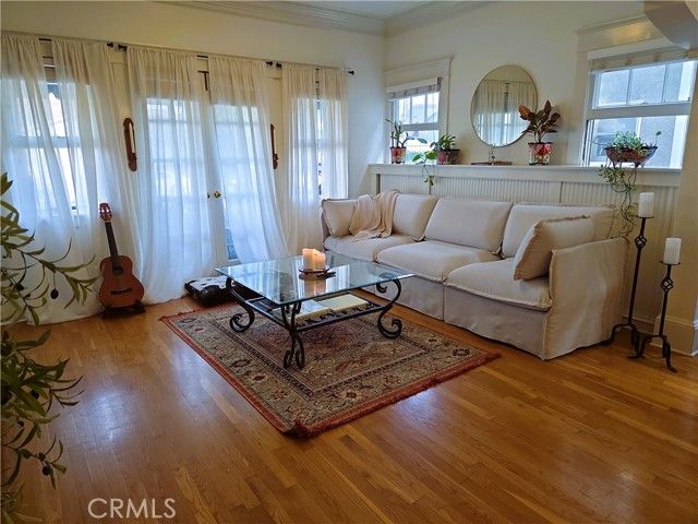 219 Redondo Avenue, Long Beach, CA 90803