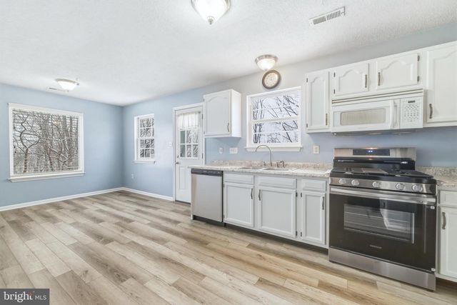 501 EMILY LN, Winchester, VA 22602