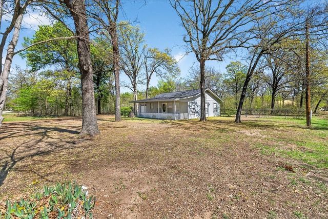 131 Sierra Madre Street, Payne Springs, TX 75156