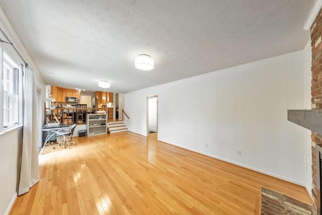 2711 Georgian Court, Marietta, GA 30068