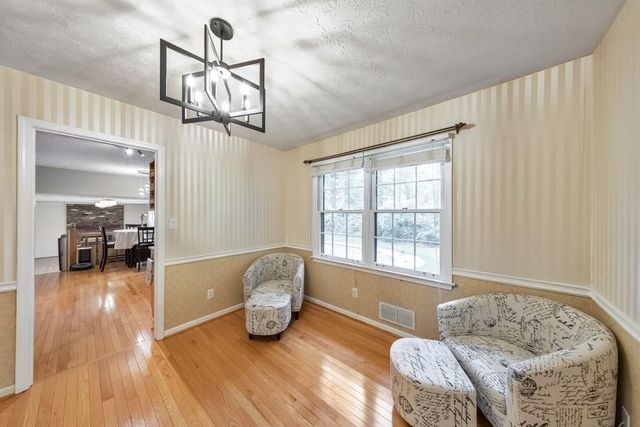 2711 Georgian Court, Marietta, GA 30068
