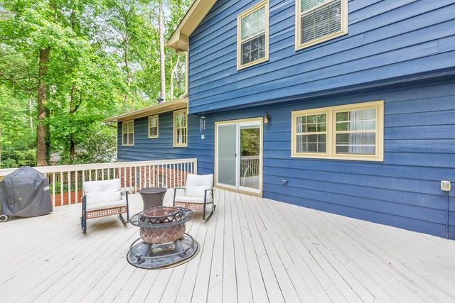 2711 Georgian Court, Marietta, GA 30068