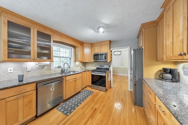2711 Georgian Court, Marietta, GA 30068