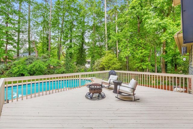 2711 Georgian Court, Marietta, GA 30068