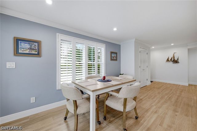 2875 Gulf Shore BLVD N 106, Naples, FL 34103