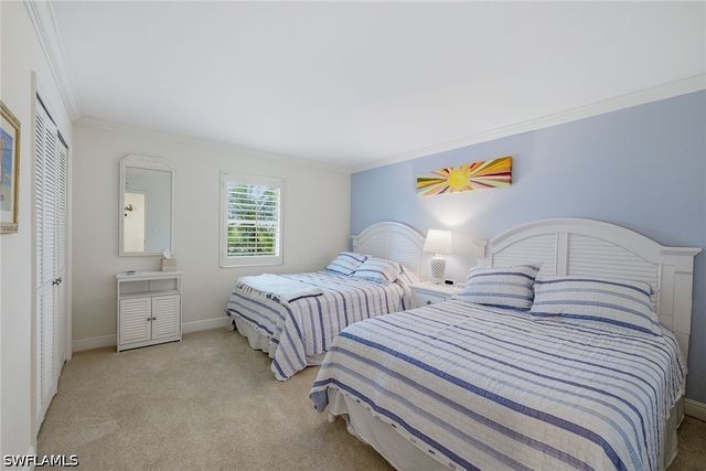 2875 Gulf Shore BLVD N 106, Naples, FL 34103