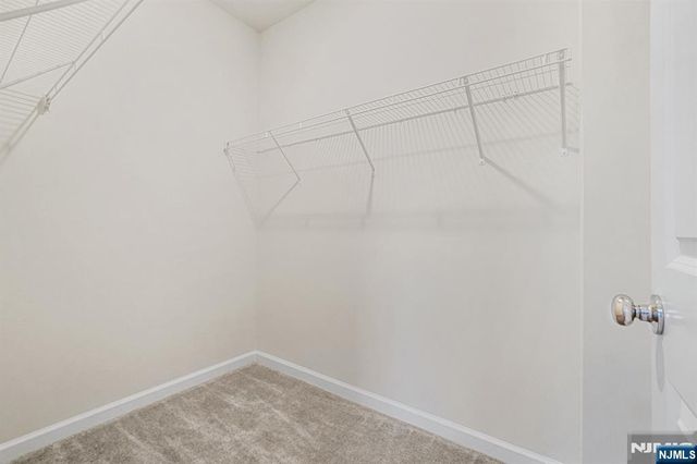 67 Arnold Drive 5811, Wood Ridge, NJ 07075