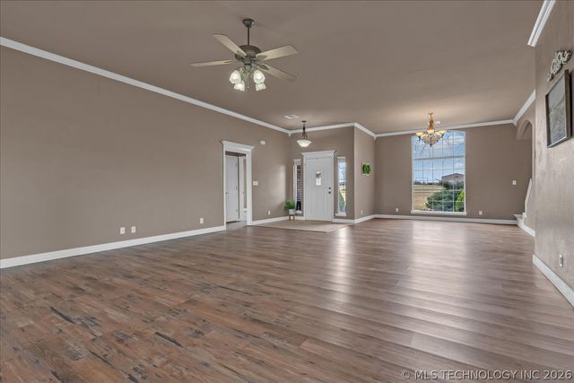 2931 E Rabbs Drive, Oologah, OK 74053