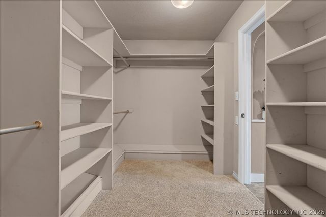 2931 E Rabbs Drive, Oologah, OK 74053