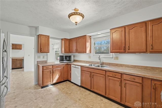 7580 Turtle Creek Drive, Dayton, OH 45414