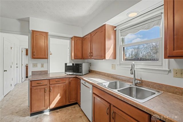 7580 Turtle Creek Drive, Dayton, OH 45414