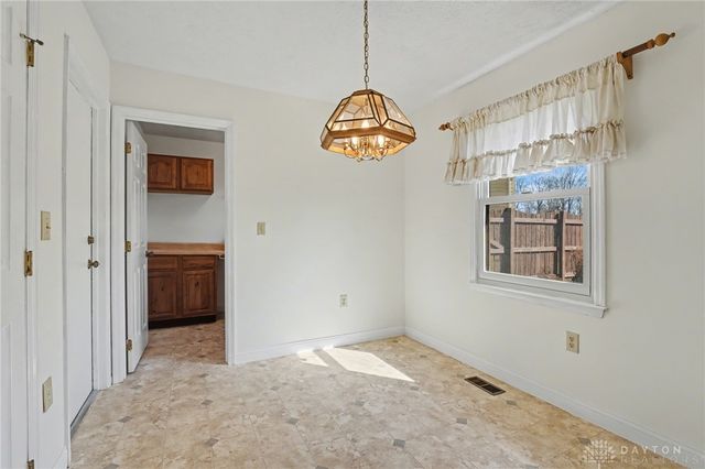 7580 Turtle Creek Drive, Dayton, OH 45414