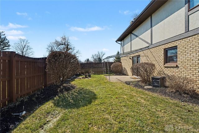 7580 Turtle Creek Drive, Dayton, OH 45414