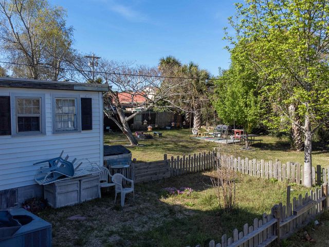 406 13th Ave. S, Myrtle Beach, SC 29577