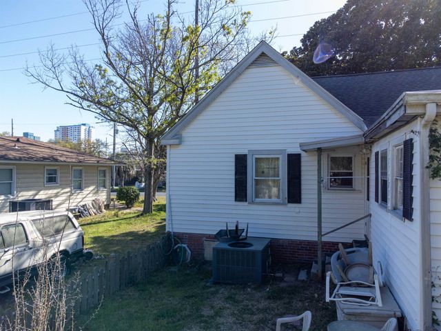 406 13th Ave. S, Myrtle Beach, SC 29577