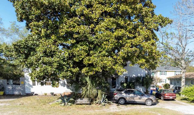 406 13th Ave. S, Myrtle Beach, SC 29577