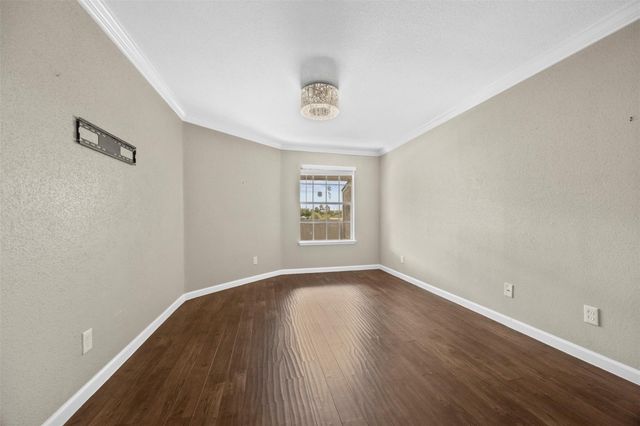 10673 Braes Bend Drive, Houston, TX 77071