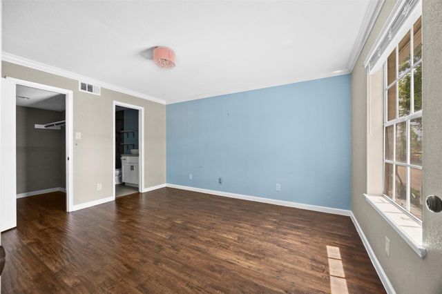10673 Braes Bend Drive, Houston, TX 77071