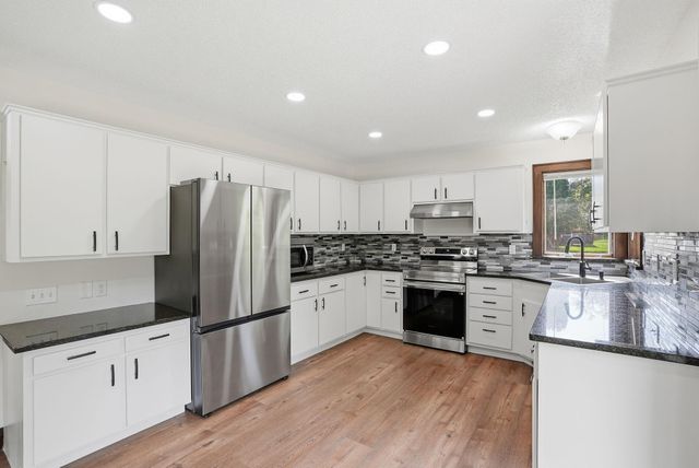 7273 Stagecoach Trail, Lino Lakes, MN 55014