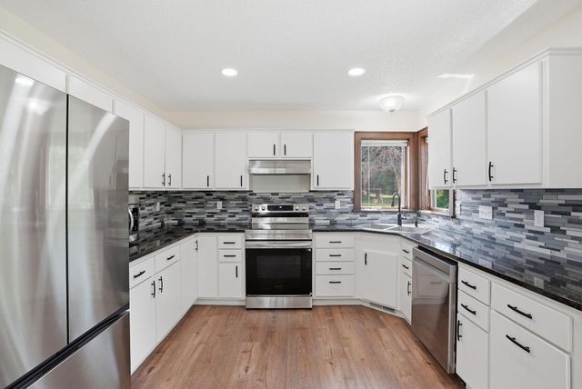 7273 Stagecoach Trail, Lino Lakes, MN 55014