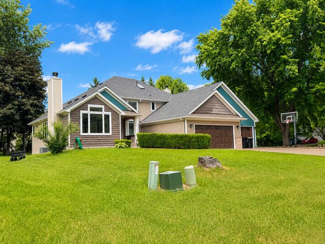 7273 Stagecoach Trail, Lino Lakes, MN 55014