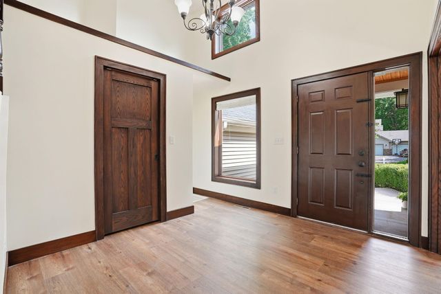 7273 Stagecoach Trail, Lino Lakes, MN 55014