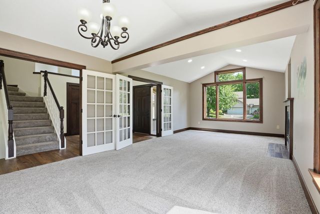 7273 Stagecoach Trail, Lino Lakes, MN 55014