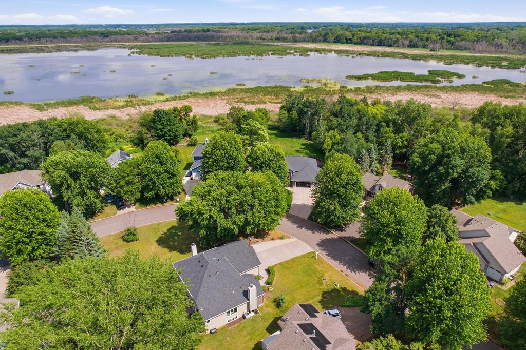 7273 Stagecoach Trail, Lino Lakes, MN 55014