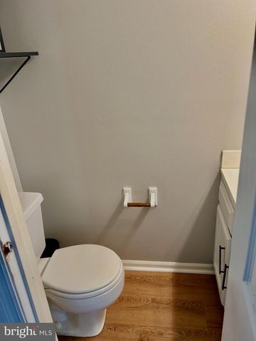 7 REDWOOD CT, Glassboro, NJ 08028