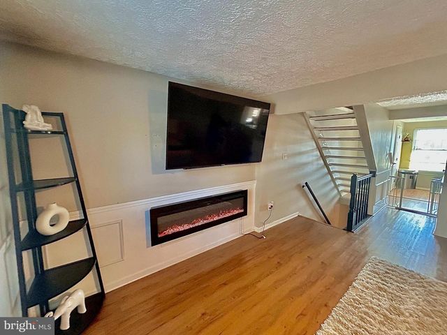 7 REDWOOD CT, Glassboro, NJ 08028