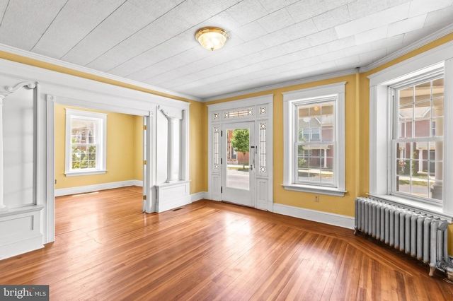 228 BALTIMORE ST, Hanover, PA 17331