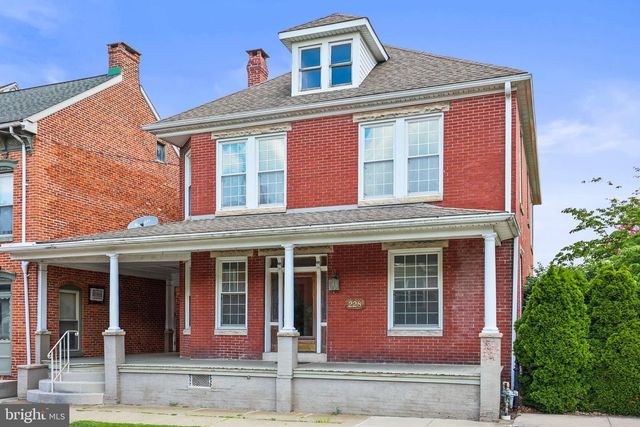 228 BALTIMORE ST, Hanover, PA 17331